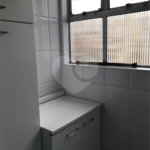 Apartamento 2 dormitórios à venda na Vila mariana.