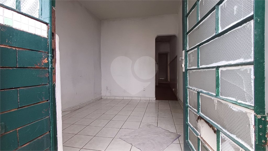 Casa à venda com 2 quartos em Vila Leão, Sorocaba, SP