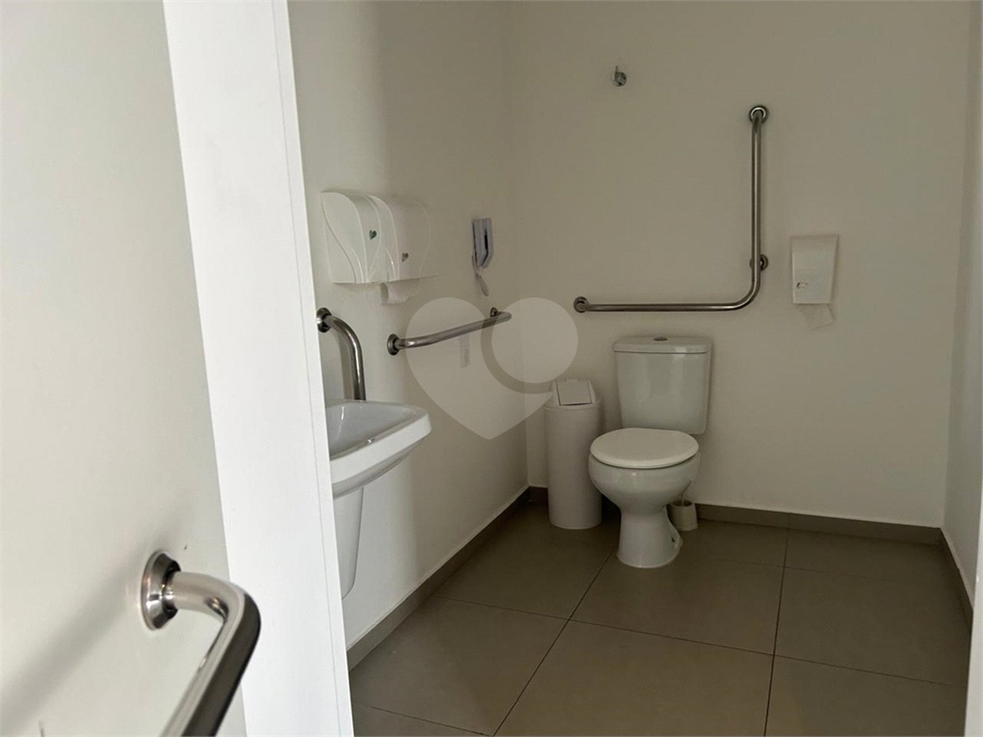 Apartamento à venda com 1 suíte em Cerqueira César, São Paulo, SP