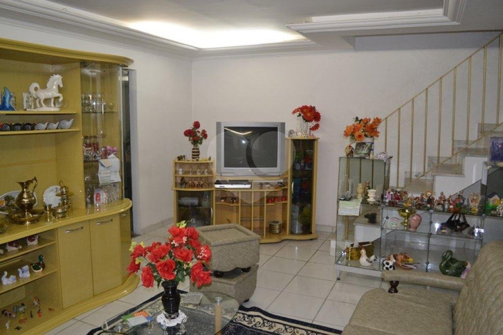 Sobrado à venda com 4 quartos, sendo 1 suíte, em Imirim, São Paulo, SP