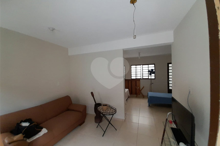 Casa à venda com 3 quartos, sendo 1 suíte, em Área Rural de Serra Negra, Serra Negra, SP