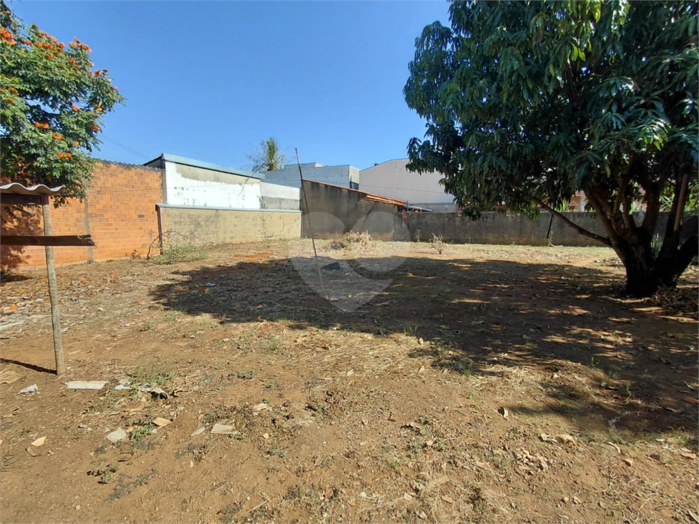 Terreno à venda em Núcleo Residencial Professor Carlos Aldrovandi, Indaiatuba, SP