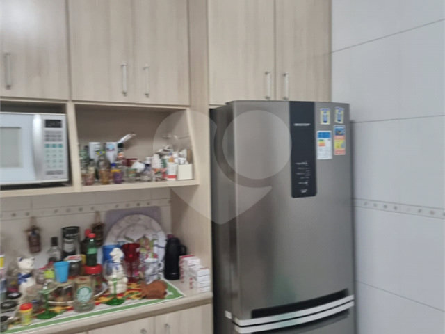 Casa à venda com 2 suítes no condomínio Residencial Maracujás, São Paulo - SP