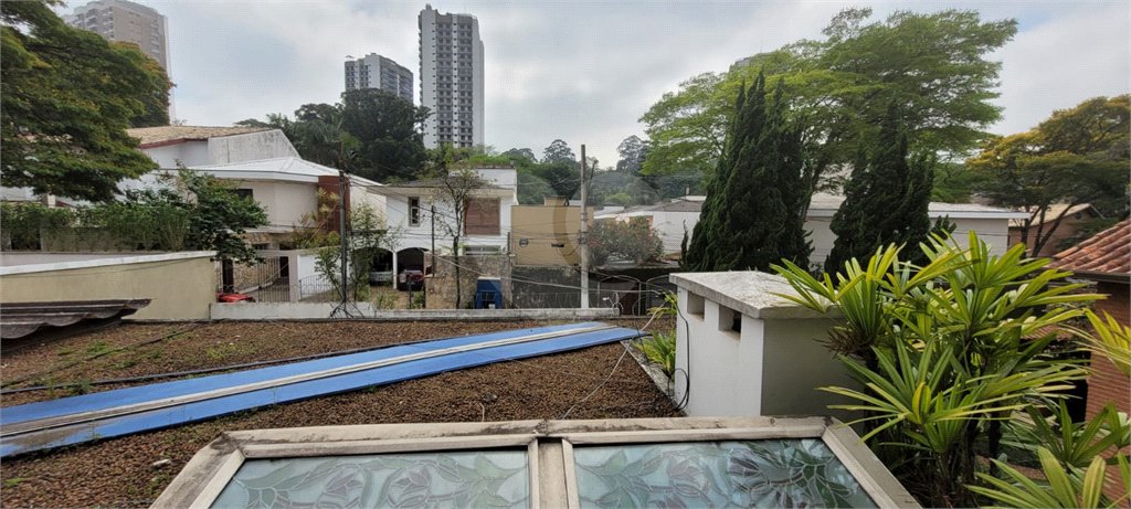 Casa à venda ou para alugar com 3 quartos, sendo 2 suítes, em Alto da Boa Vista, São Paulo, SP