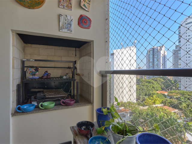Apartamento à venda com 4 suítes em Campo Belo, São Paulo, SP