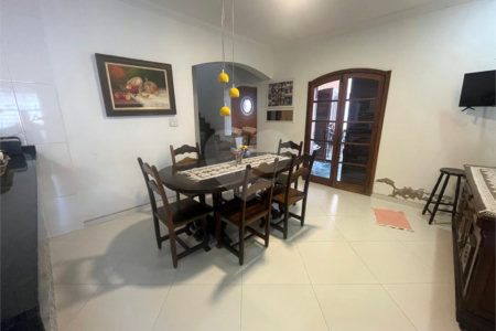 Casa à venda com 3 quartos, sendo 1 suíte, em Jardim Maria Antônia Prado, Sorocaba, SP