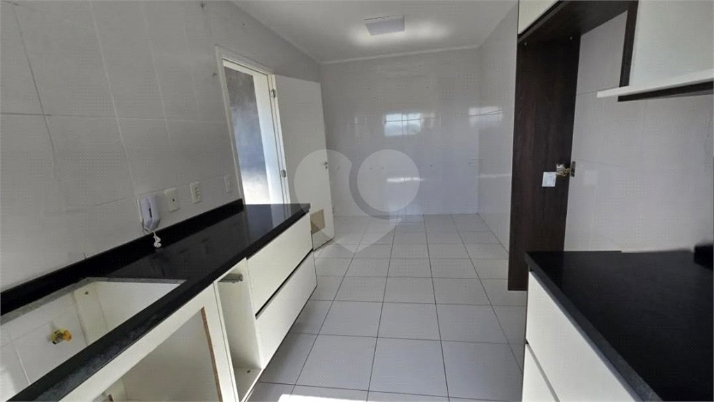 Apartamento à venda com 3 suítes em Jardim Flor da Montanha, Guarulhos, SP