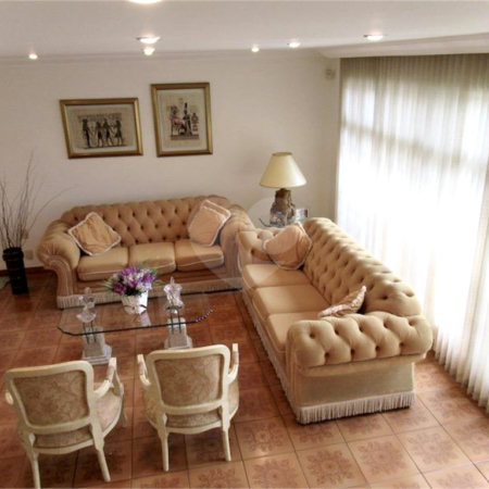 Sobrado à venda com 3 quartos, sendo 1 suíte, em Vila Moraes, São Paulo, SP