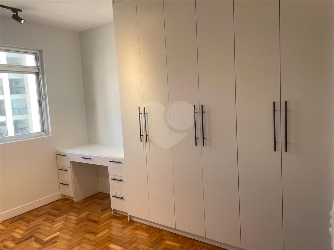 Apartamento à venda com 2 suítes em Pinheiros, São Paulo, SP