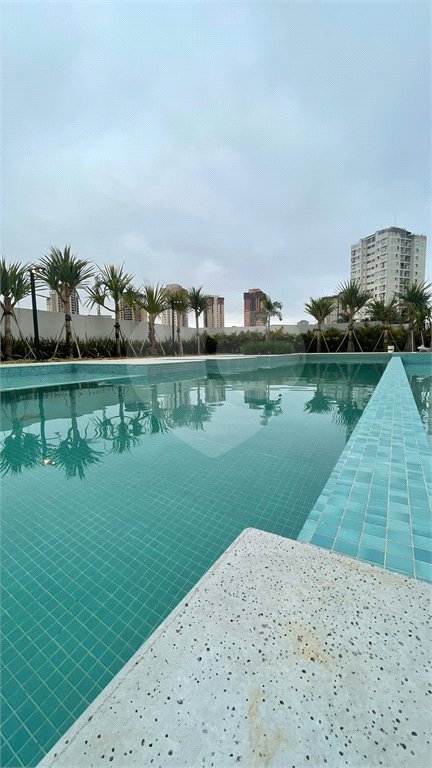 Apartamento à venda com 3 suítes em Vila Sofia, São Paulo, SP
