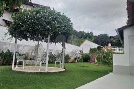 Casa à venda com 4 quartos, sendo 3 suítes, no condomínio São Joaquim, Vinhedo - SP
