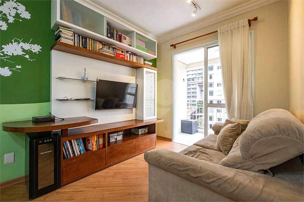 Apartamento à venda com 2 quartos em Pinheiros, São Paulo, SP