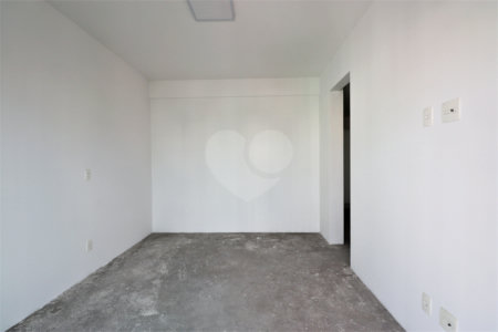 Apartamento à venda com 4 quartos, sendo 2 suítes, em Santa Teresinha, São Paulo, SP