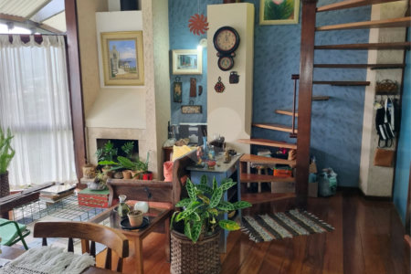 Apartamento à venda com 3 quartos, sendo 2 suítes, em Cônego, Nova Friburgo, RJ