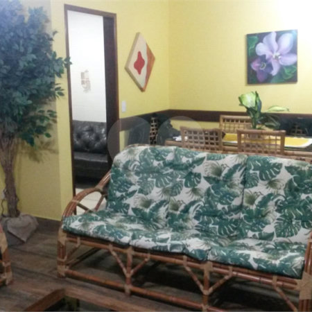 Apartamento à venda com 3 quartos, sendo 1 suíte, em Jardim Enseada, Guarujá, SP