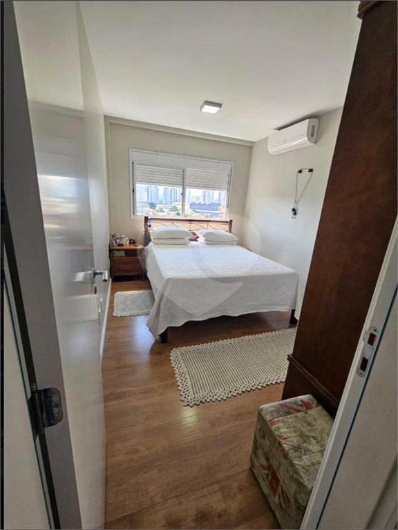 Apartamento à venda com 3 quartos, sendo 2 suítes, em Vila Anastácio, São Paulo, SP