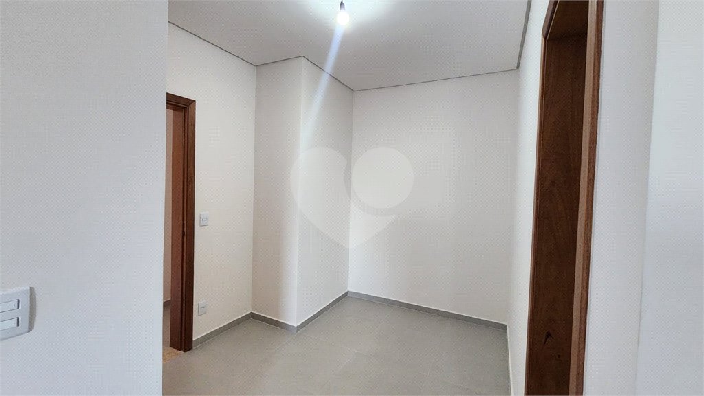Casa à venda com 4 suítes no condomínio Santa Isabel I, Louveira - SP
