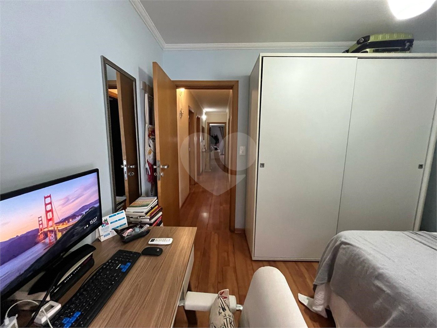 Casa à venda com 3 quartos, sendo 1 suíte,  em Jardim Casablanca, São Paulo, SP