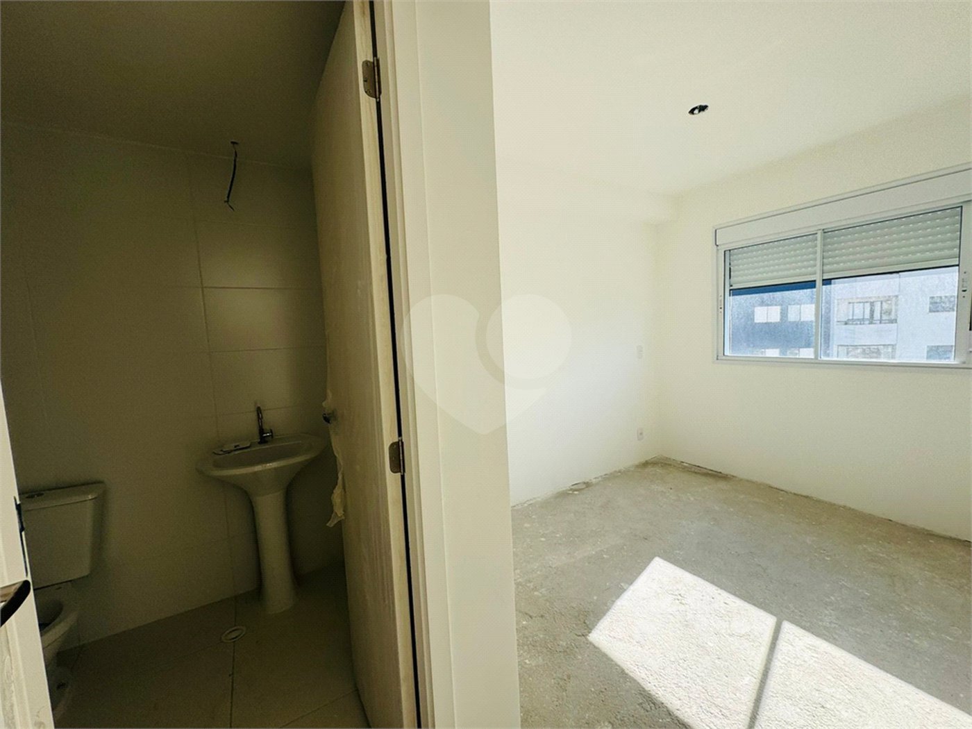 Apartamento à venda com 2 quartos, sendo 1 suíte, em Vila Rosália, Guarulhos, SP