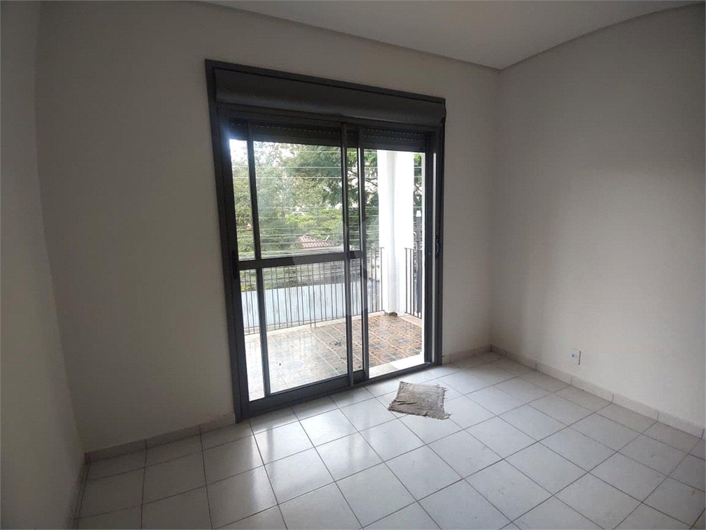 Sobrado à venda com 3 quartos, sendo 1 suíte,  em Tremembé, São Paulo, SP