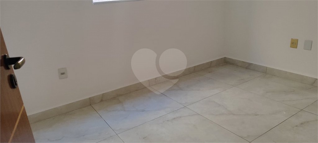 Casa Térrea à venda com 2 quartos, sendo 1 suíte,  em Jardim Residencial Veneza, Indaiatuba, SP