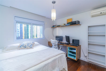 Apartamento à venda com 4 suítes em Brooklin, São Paulo, SP