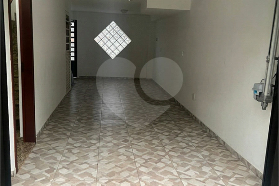 Casa à venda com 2 quartos, sendo 1 suíte, no condomínio Villa Faenza, São Paulo - SP