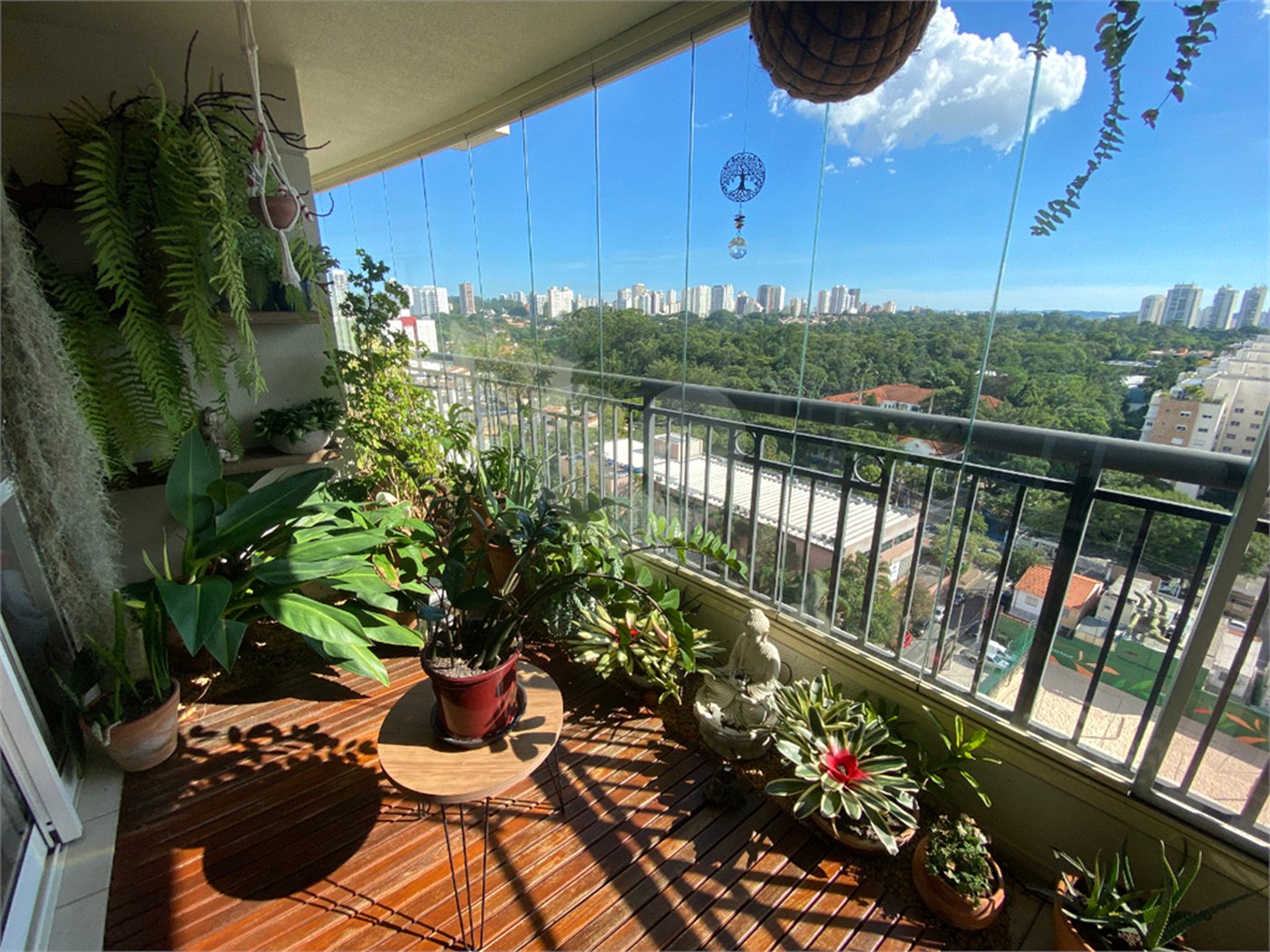 Apartamento à venda com 3 quartos, sendo 1 suíte, em Chácara Santo Antônio, São Paulo, SP