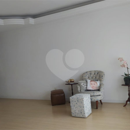 Casa à venda com 4 quartos, sendo 3 suítes, em Chácara Santo Antônio (zona Leste), São Paulo, SP