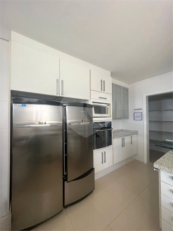 Apartamento à venda com 4 quartos, sendo 2 suítes,  em Vila Oliveira, Mogi das Cruzes, SP