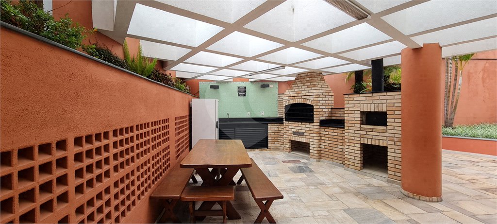 Apartamento para alugar com 3 quartos, sendo 1 suíte, em Chácara Santo Antônio, São Paulo, SP