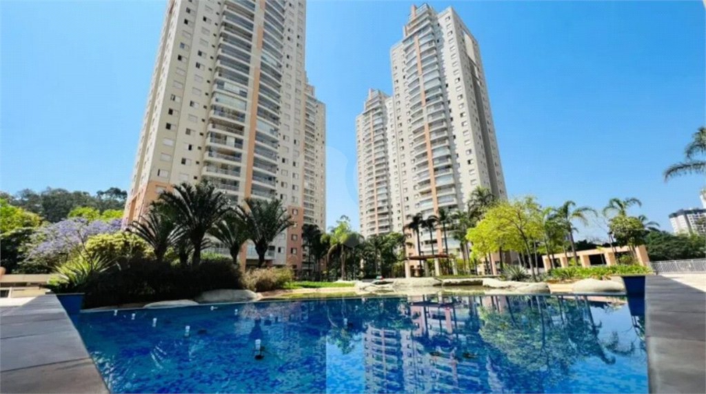 Apartamento à venda com 3 quartos, sendo 1 suíte, em Tatuapé, São Paulo, SP