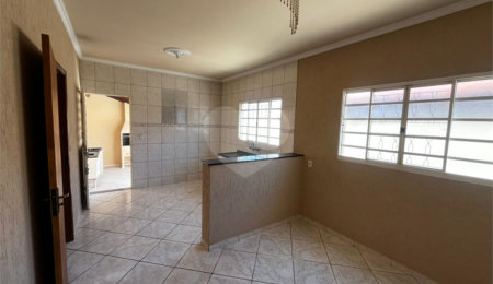 Casa à venda com 3 quartos, sendo 1 suíte,  em Jardim Fogaça, Itapetininga, SP