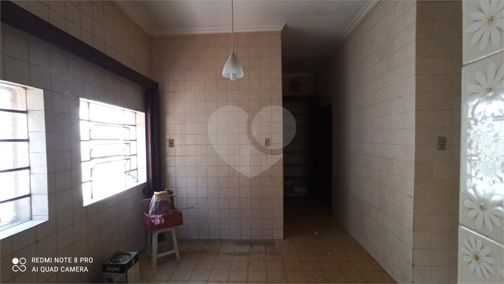 Casa à venda com 6 quartos em Jardim Oriental, São Paulo, SP