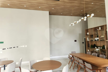 Apartamento à venda com 2 suítes em Vila Andrade, São Paulo, SP