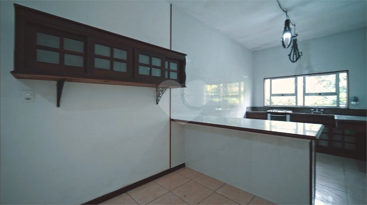 Terreno à venda com 6 quartos no condomínio Quinta dos Lagos, Cotia - SP