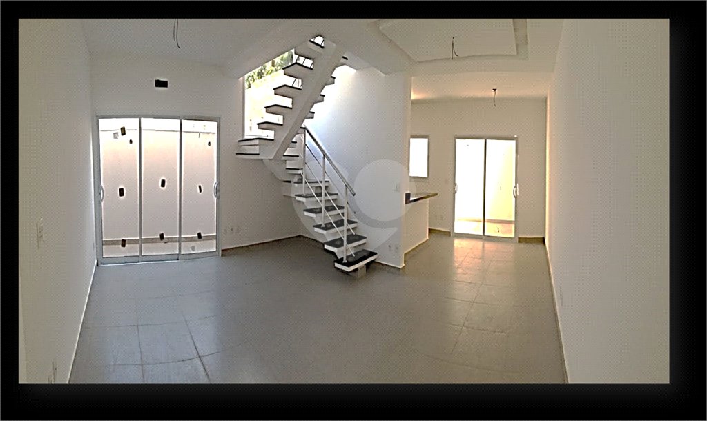 Casa à venda com 3 suítes no condomínio Montreal Residence, Indaiatuba - SP