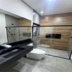 Casa à venda com 4 quartos, sendo 3 suítes,  no condomínio Alphaville Castelo, Itu - SP