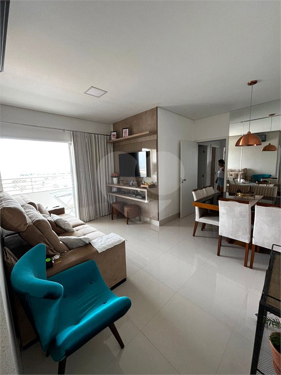 Apartamento à venda com 3 quartos, sendo 2 suítes, em Cidade Alta, Cuiabá, MT