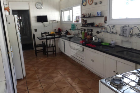 Casa à venda ou para alugar com 4 quartos, sendo 2 suítes, em JARDIM GUEDALA, São Paulo, SP