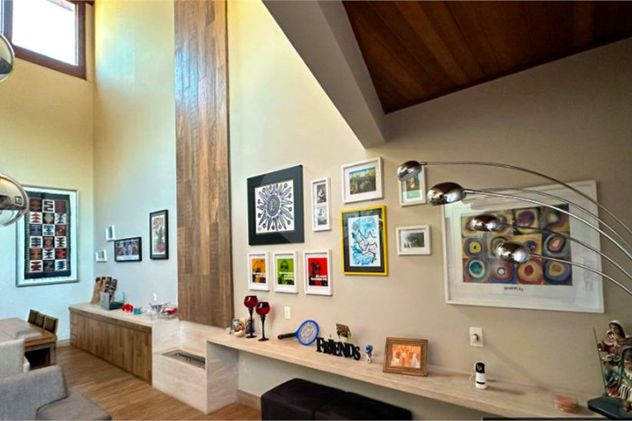 Casa à venda com 4 quartos, sendo 3 suítes, em Mandaqui, São Paulo, SP