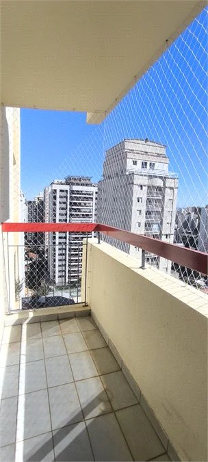 Apartamento à venda com 3 quartos, sendo 1 suíte, em Pinheiros, São Paulo, SP