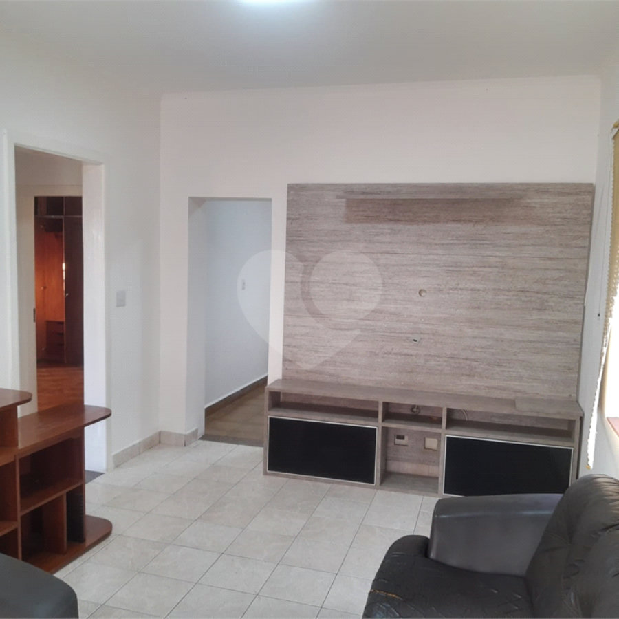 Casa à venda com 5 quartos, sendo 2 suítes, em Jardim do Colégio (zona Norte), São Paulo, SP