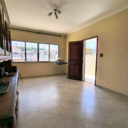 Sobrado à venda com 3 quartos, sendo 1 suíte,  em Vila Polopoli, São Paulo, SP