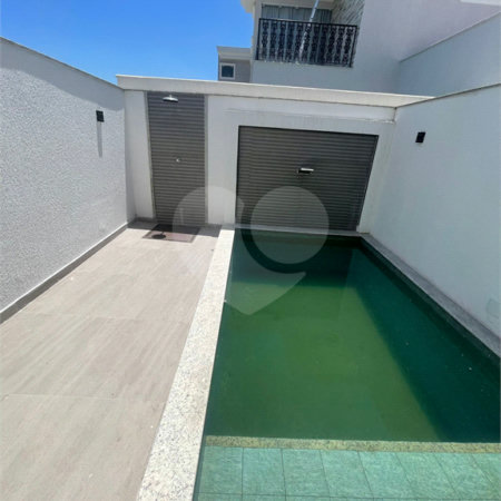 Casa à venda com 3 quartos, sendo 2 suítes, no condomínio Grand Park, Rio de Janeiro - RJ