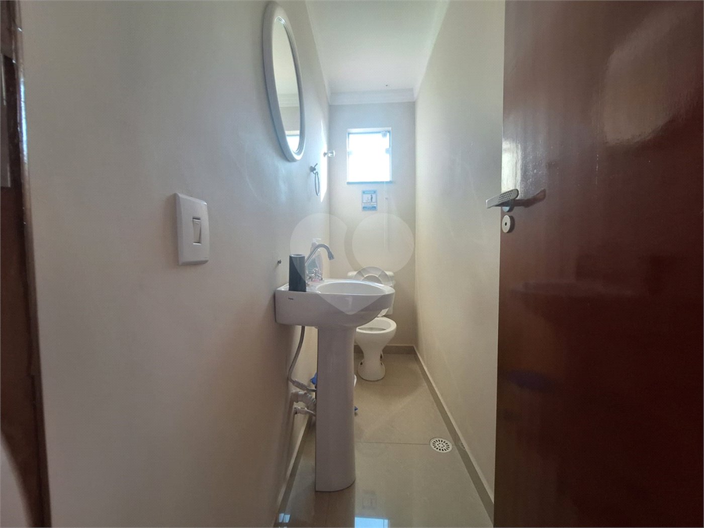 Sobrado à venda com 4 quartos, sendo 1 suíte,  em Vila São Geraldo, São Paulo, SP