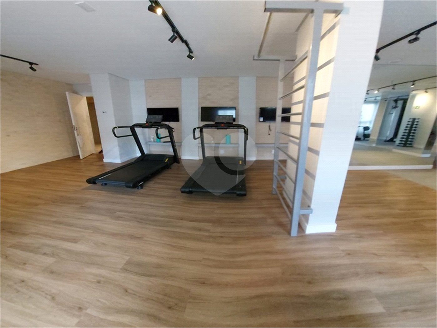 Apartamento à venda com 3 quartos, sendo 1 suíte, em Vila Mazzei, São Paulo, SP