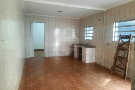 Casa à venda com 2 quartos em Jardim Santa Lúcia, Suzano, SP