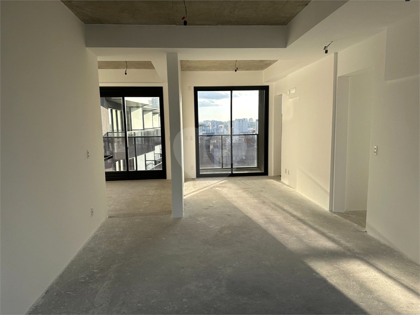 Apartamento à venda com 3 suítes em Vila Olímpia, São Paulo, SP