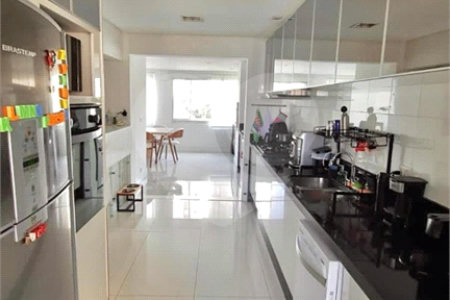 Apartamento à venda com 3 suítes em Vila Romana, São Paulo, SP